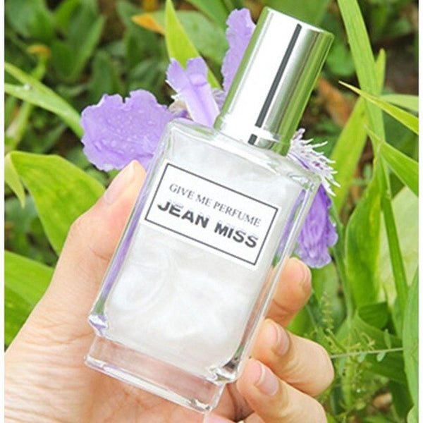 VIBRANT GLAMOUR 50ml Female Perfumed Body Spray Scent Lasting Fragranc