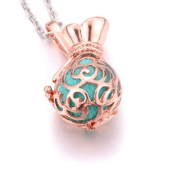 New Pocket gift bag style Aromatherapy lockets Perfume Aroma Diffuser necklace Essential Oils Diffuser cage Pendant Necklace